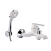 Купити Змішувач для ванни Qtap Fresh (з душовим гарнітуром) QTFREWCR006NEW Chrome/White , QTFREWCR006NEW / SD00028537 , в категории Змішувачі для ванної , от бренда Qtap  Інтернет-магазин сантехніки ✓ Кращі ціни на ринку ✓ Величезний вибір ✓ Гарантія ✓ За